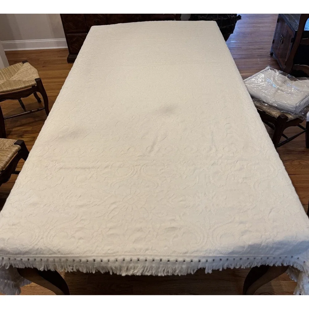 Vintage Cotton Matelasse Twin Bedspread Fringe Cream USA 78x106 NOS Open Package